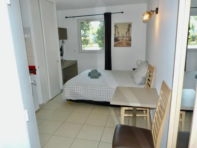 Apartment Studio N 2 Parking Gratuit Aix-en-Provence France